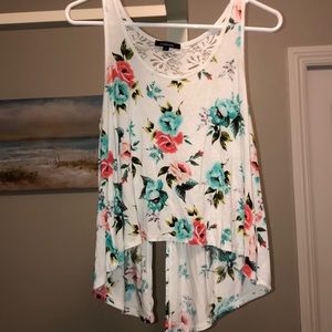 Floral Tank with lace detailing
